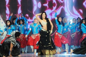 Katrina Kaif perfoming at IPL Awards Reduced