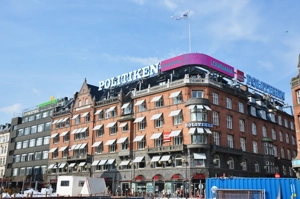 Tømrerfirmaet Kjell Pedersen Entreprise fra Herlev har afsluttet en omfattende tagrenovering på JP Politikens Hus før tid og med besparelser i forhold til kontrakten.