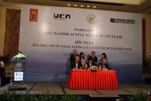 underskrifter sikrer dansk aktivhus i Vietnam