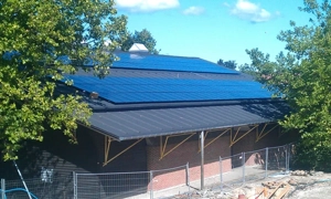 I august afsluttede NovaTag AS arbejdet med 6.521 m² tagdækning med solceller på Bagsværds nye skole.
