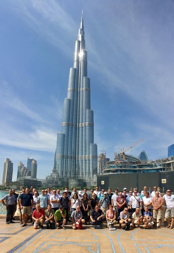LM Byg A/S i Dubai foran Burj Khalifa - verdens højeste bygning på 825 meter 