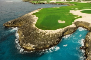 3.Hole 18 Corales Golf Course
