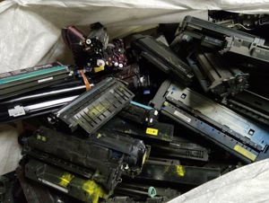 Printer cartridges recycling in big bag